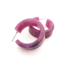Load image into Gallery viewer, Violet Purple Marbled Parker Hoop Earrings