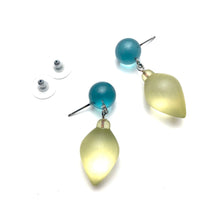 Load image into Gallery viewer, Teal and Mint Plum Bob Drop Earrings