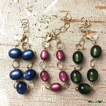 Load image into Gallery viewer, Sapphire Blue Moonglow &amp; Gold Bubble Stations Bracelet