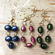Load image into Gallery viewer, Cranberry Moonglow &amp; Gold Bubble Stations Bracelet