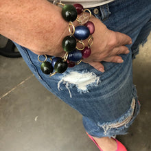Load image into Gallery viewer, Forest Green Moonglow &amp; Gold Bubble Stations Bracelet