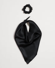 Load image into Gallery viewer, The Cash - Convertible Scrunchie Tie