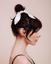 Load image into Gallery viewer, White Coyote - Scrunchie Tie
