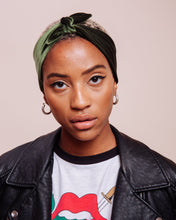 Load image into Gallery viewer, &#39;70s Dream - Scarf Tie