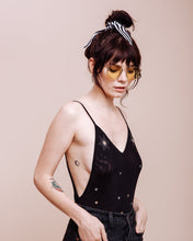 Load image into Gallery viewer, The Townes - Scrunchie Tie