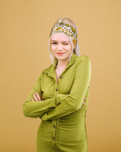 Load image into Gallery viewer, Valley of the Dolls - Skinny Scarf