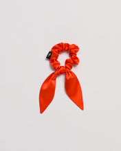 Load image into Gallery viewer, Poppy - Scrunchie Tie
