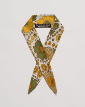 Load image into Gallery viewer, Valley of the Dolls - Scarf Tie