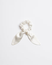 Load image into Gallery viewer, White Coyote - Scrunchie Tie