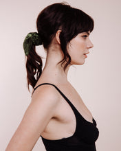 Load image into Gallery viewer, &#39;70s Dream - Scrunchie Tie