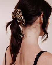 Load image into Gallery viewer, Fox on the Run - Scrunchie