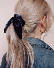 Load image into Gallery viewer, Smokestack Lightnin' - Scrunchie Tie