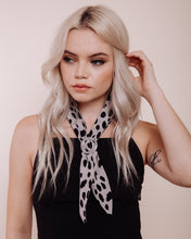 Load image into Gallery viewer, Silver Glitzy Scarf Slide