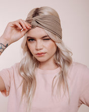 Load image into Gallery viewer, Vegas Vicky - Turban Headband