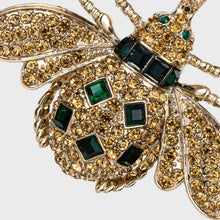 Load image into Gallery viewer, Classic bee hanging ornament boxed set, red and green