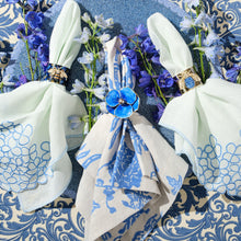 Load image into Gallery viewer, Sparkle bee napkin rings, blue, set of two
