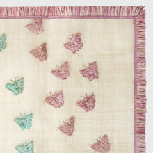 Load image into Gallery viewer, Straw ombre butterfly table runner