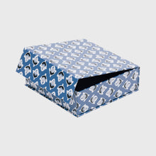 Load image into Gallery viewer, Starburst earrings, topaz