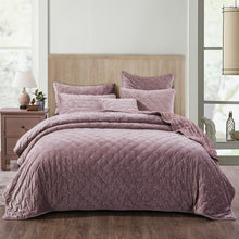Load image into Gallery viewer, Tache Plush Dreams Purple Mauve Tufted Velvet Quilt Set (JHW-853P)