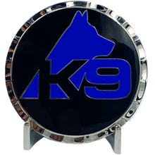 Load image into Gallery viewer, E-009 K9 Police Thin Blue Line Challenge Coin Fist Paw Bump