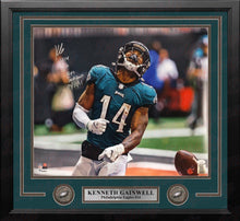 Load image into Gallery viewer, Kenneth Gainwell First Touchdown Philadelphia Eagles Autographed Framed Photo - JSA Authenticated