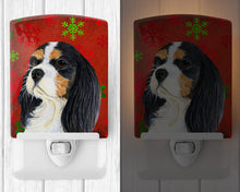 Load image into Gallery viewer, Cavalier Spaniel Red and Green Snowflakes Holiday Christmas Ceramic Night Light LH9324CNL