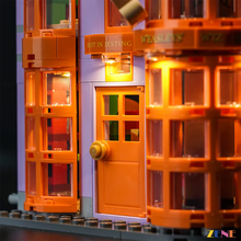 Load image into Gallery viewer, Light Kit for LEGO Weasleys' Wizard Wheezes Diagon Alley #76422