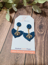Load image into Gallery viewer, Lotus Flower Earrings