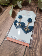 Load image into Gallery viewer, Lotus Flower Earrings