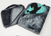 Load image into Gallery viewer, Black Standard Poodle Soft Travel Blanket with Bag