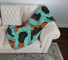 Load image into Gallery viewer, Black and Tan Yorkie Quilted Blanket 50x60