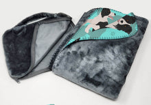 Load image into Gallery viewer, Border Collie Soft Travel Blanket with Bag