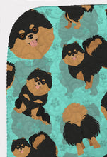Load image into Gallery viewer, Black and Tan Pomeranian Quilted Blanket 50x60