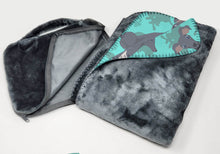 Load image into Gallery viewer, Italian Greyhound Soft Travel Blanket with Bag