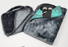 Load image into Gallery viewer, Black and Silver Schnauzer Soft Travel Blanket with Bag