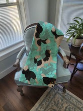Load image into Gallery viewer, Tricolor Cavalier Spaniel Quilted Blanket 50x60