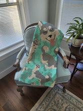Load image into Gallery viewer, Grey Siberian Husky Quilted Blanket 50x60