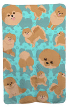 Load image into Gallery viewer, Orange Pomeranian Soft Travel Blanket with Bag