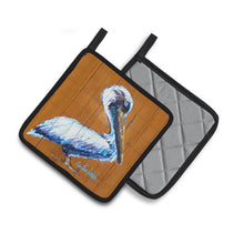 Load image into Gallery viewer, Pelican Hangin In Pot Holders - Set of 2 Decorative Kitchen Helpers | Made in the USA MW1330PTHD