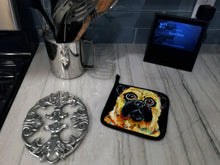 Load image into Gallery viewer, Pug It Out Pot Holders - Set of 2 Decorative Kitchen Helpers | Made in the USA MW1346PTHD