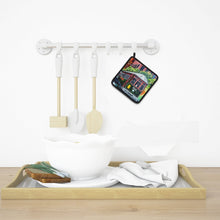 Load image into Gallery viewer, Streetcar St. Charles #2 Pot Holders - Set of 2 Decorative Kitchen Helpers | Made in the USA MW1351PTHD