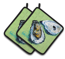 Load image into Gallery viewer, Two Shells Oyster Pot Holders - Set of 2 Decorative Kitchen Helpers | Made in the USA MW1361PTHD