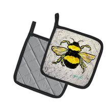 Load image into Gallery viewer, Buzzbee Bumblebee Pot Holders - Set of 2 Decorative Kitchen Helpers | Made in the USA