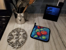 Load image into Gallery viewer, Creole Tomatoes Pot Holders - Set of 2 Decorative Kitchen Helpers | Made in the USA