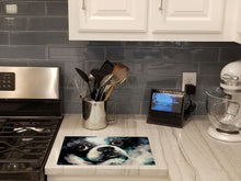 Load image into Gallery viewer, Boston Terrier Pretty Please Glass Cutting Boards – Durable, Decorative Kitchen Art