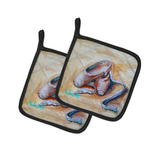 Load image into Gallery viewer, Toe Toe Ballet Shoes Pot Holders - Set of 2 Decorative Kitchen Helpers | Made in the USA