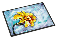 Load image into Gallery viewer, Yellow Daffy Daffodils Doormat