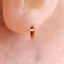 Load image into Gallery viewer, Thick Huggie Hoop - Mix and Match Earring