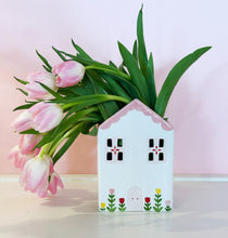 Load image into Gallery viewer, Tulip Fever Scalloped House Vase/Container