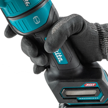 Load image into Gallery viewer, Makita GAG14M1 40V max XGT® Brushless Cordless 4‑1/2” / 6" Paddle Switch Angle Grinder Kit, with Electric Brake (4.0Ah)